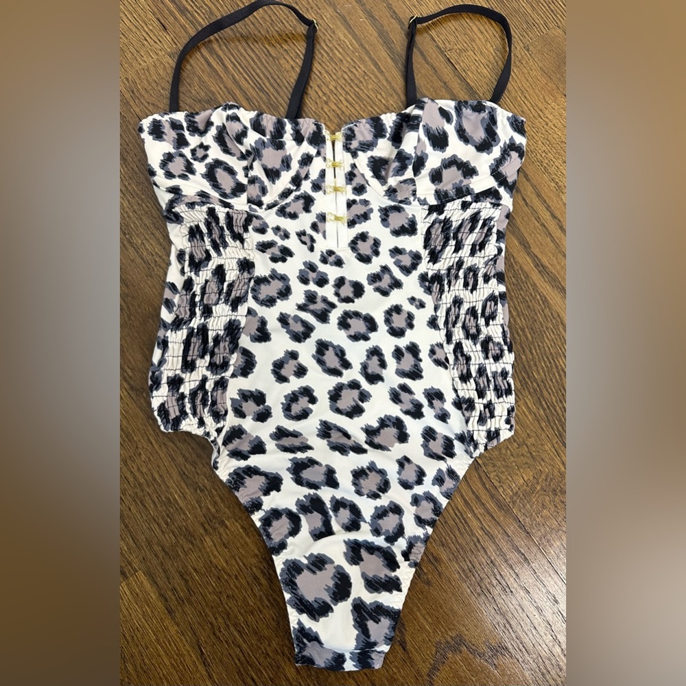 Victoria’s Secret Vintage leopard Push Up Bustier size XS/XP/ECH/ 165 84A